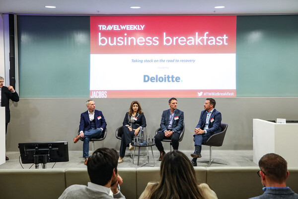 901167928ef32c56422f007a0474cab1_TravelWeekly_DeloitteBusinessBreakfast_72
