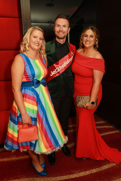 ce7129e482bbb1765eb0945ee5db1510_AgentAchievementAwards2022_Jet2Drinks57