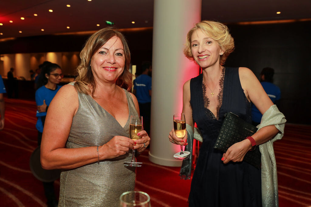 c25cdb36b4ae97f9211925438891cfa9_AgentAchievementAwards2022_Jet2Drinks26