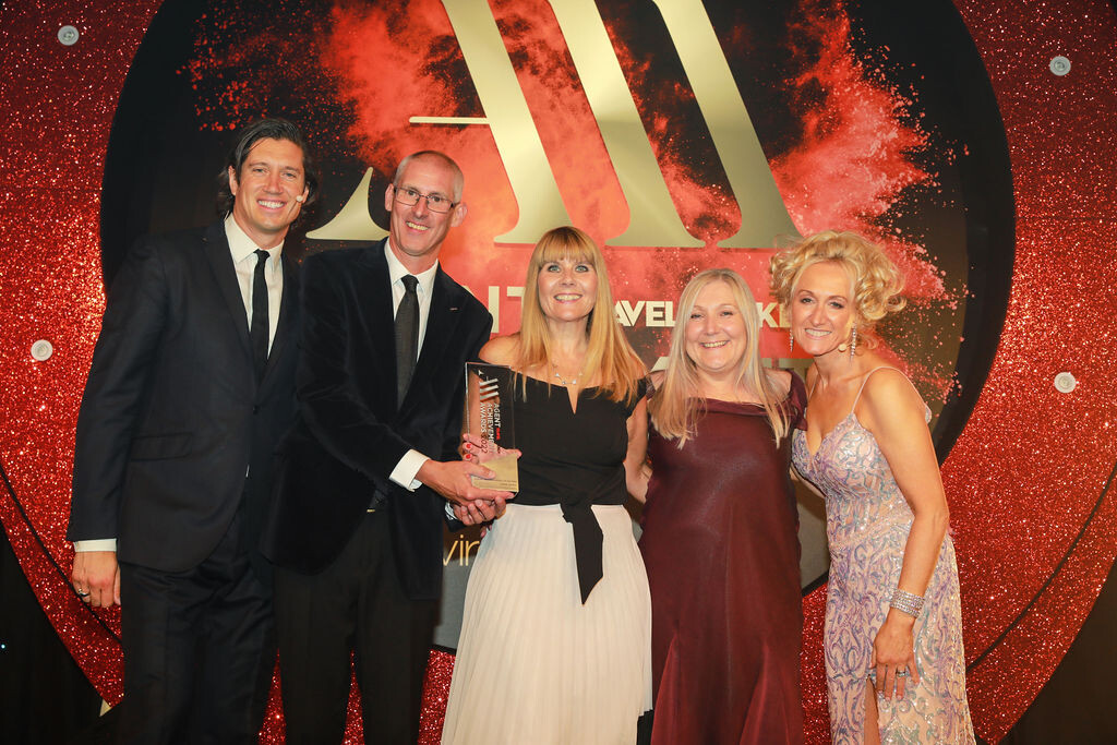 4388a257a0af6032c95998ff5f37f290_AgentAchievementAwards2022_Ceremony158