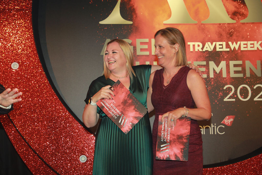 587c770d3817575025ff607bc03445c5_AgentAchievementAwards2022_Ceremony69