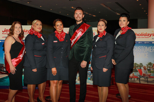 b55fe9409a7f1d030aaeba20bee90cfa_AgentAchievementAwards2022_Jet2Drinks2