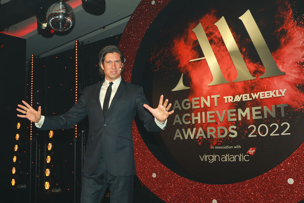51c755914d8238718e69a7575daf67e4_AgentAchievementAwards2022_Ceremony87