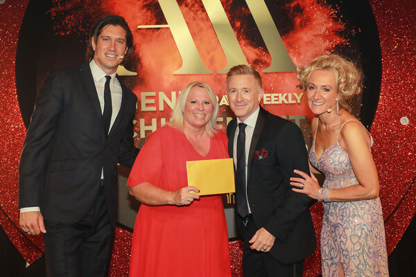 ad0993a4ed5d523e46334ab84f57b3f7_AgentAchievementAwards2022_Ceremony113
