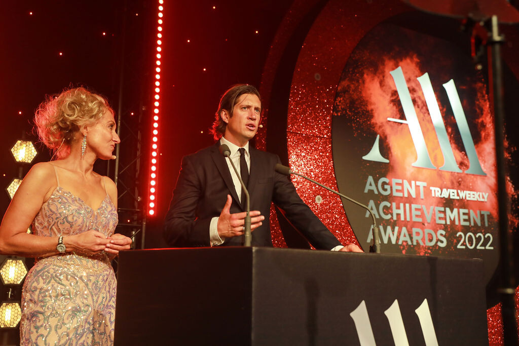 ac6f9807b141b15faf0d5529d4e8d49c_AgentAchievementAwards2022_Ceremony134