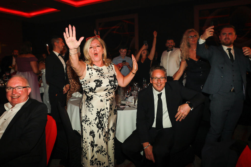 e7ca491f58dc219e9eea3fec52731707_AgentAchievementAwards2022_Ceremony140