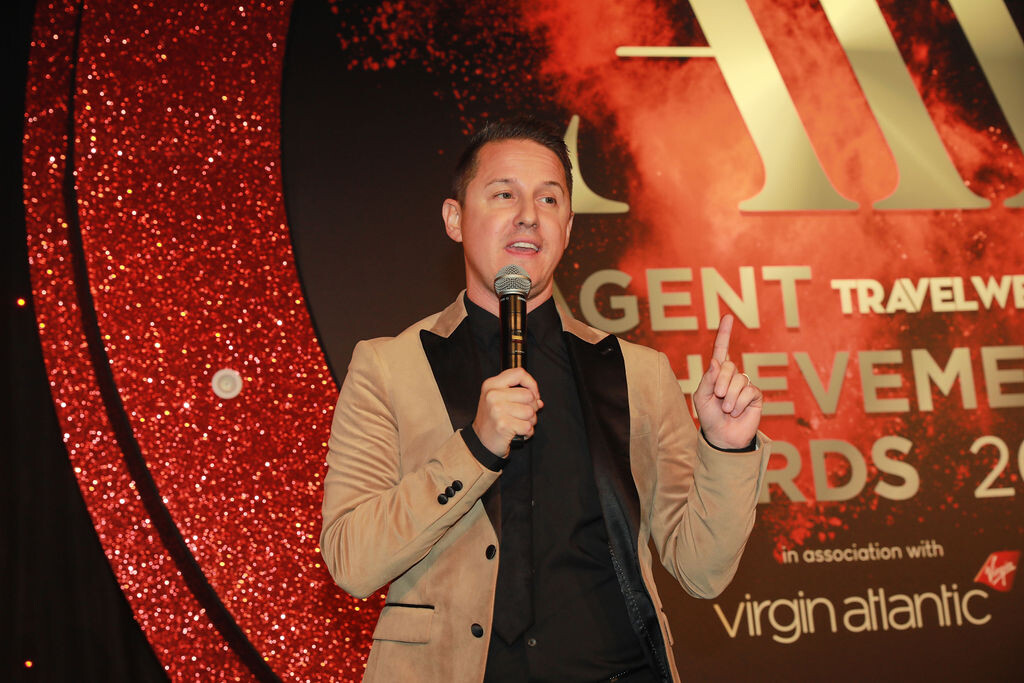 ab9224579593a1c4c95dd700bb15ef98_AgentAchievementAwards2022_Ceremony139