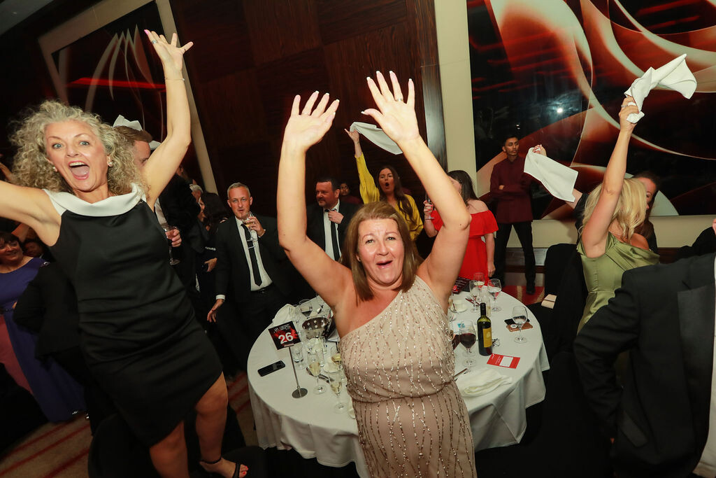 5903b75cb2591d4f75322082eba3237c_AgentAchievementAwards2022_Ceremony149