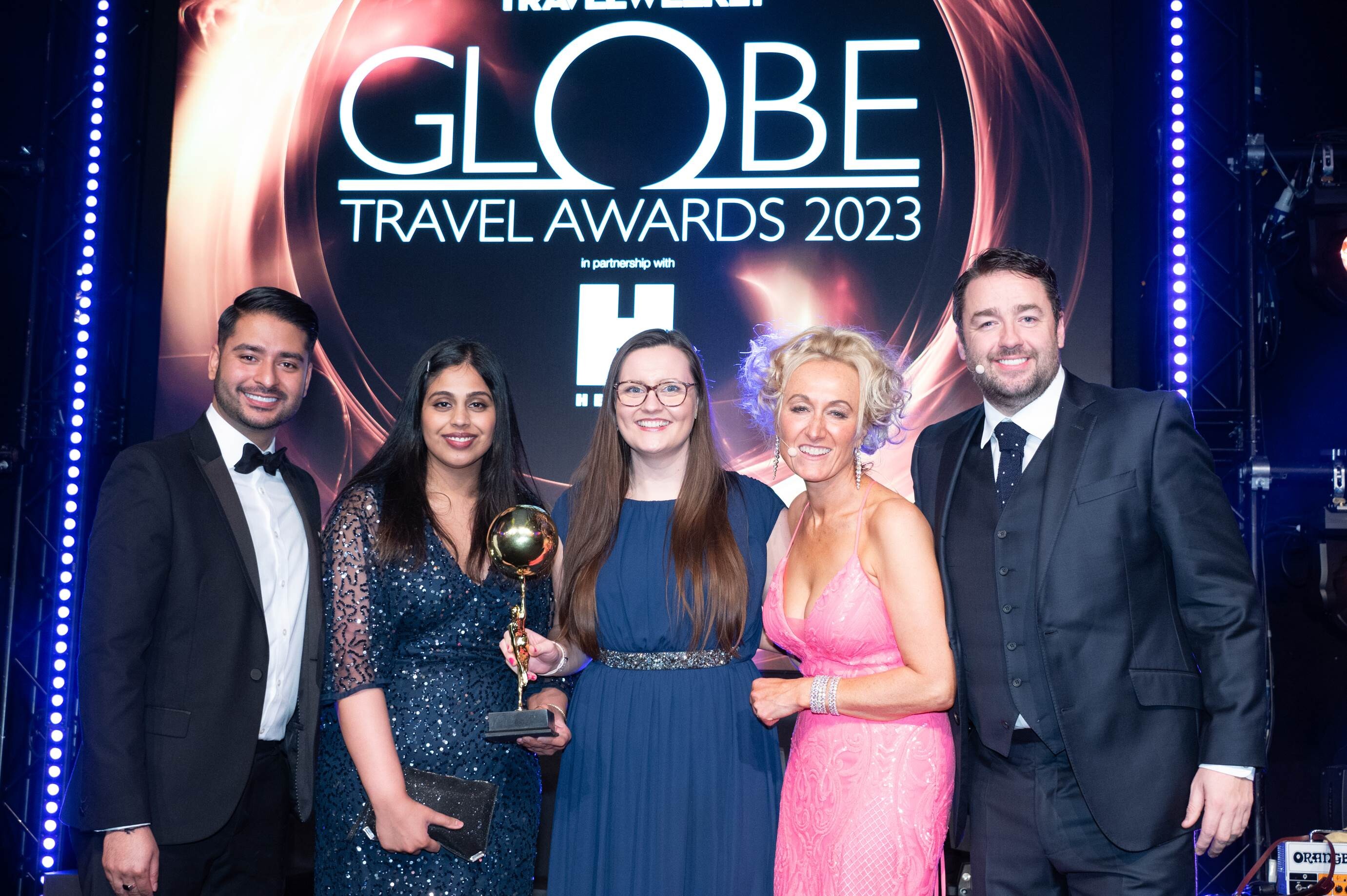 8c02466b032e7dc7baf5b521c0e9c410_230112-232542-Globes23