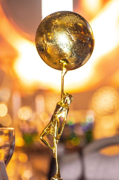 075cb97f3d0d82e6936381d152dd246a_230112-172020-Globes23