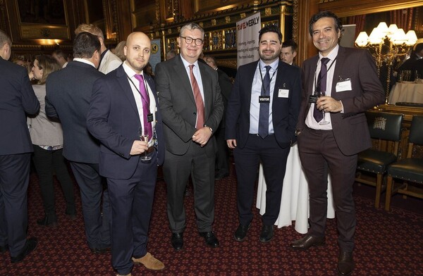 2306bd0aa72136471298520ca547bc5e_16