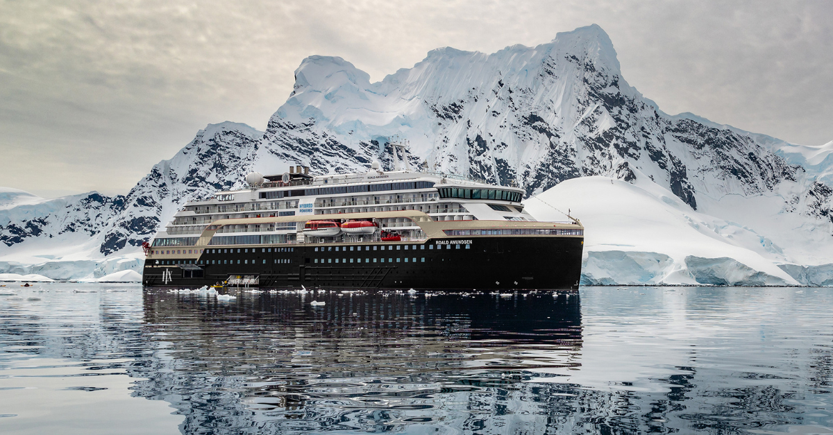 HX_MS_Roald_Amundsen_resized.png
