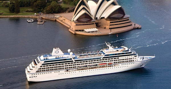 Oceania Cruises vessel Insignia sold to residential cruise company