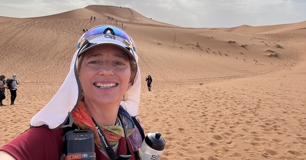 LuciaRoweMarathonDesSables.jpg