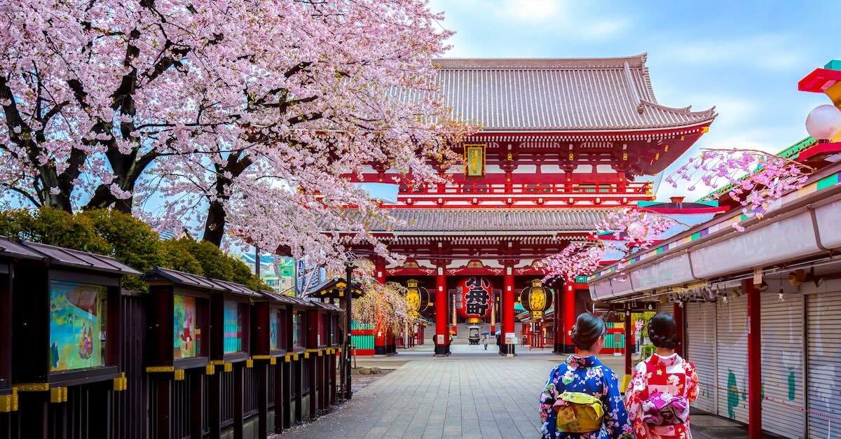 TokyoSeabournShutterstock 667925704