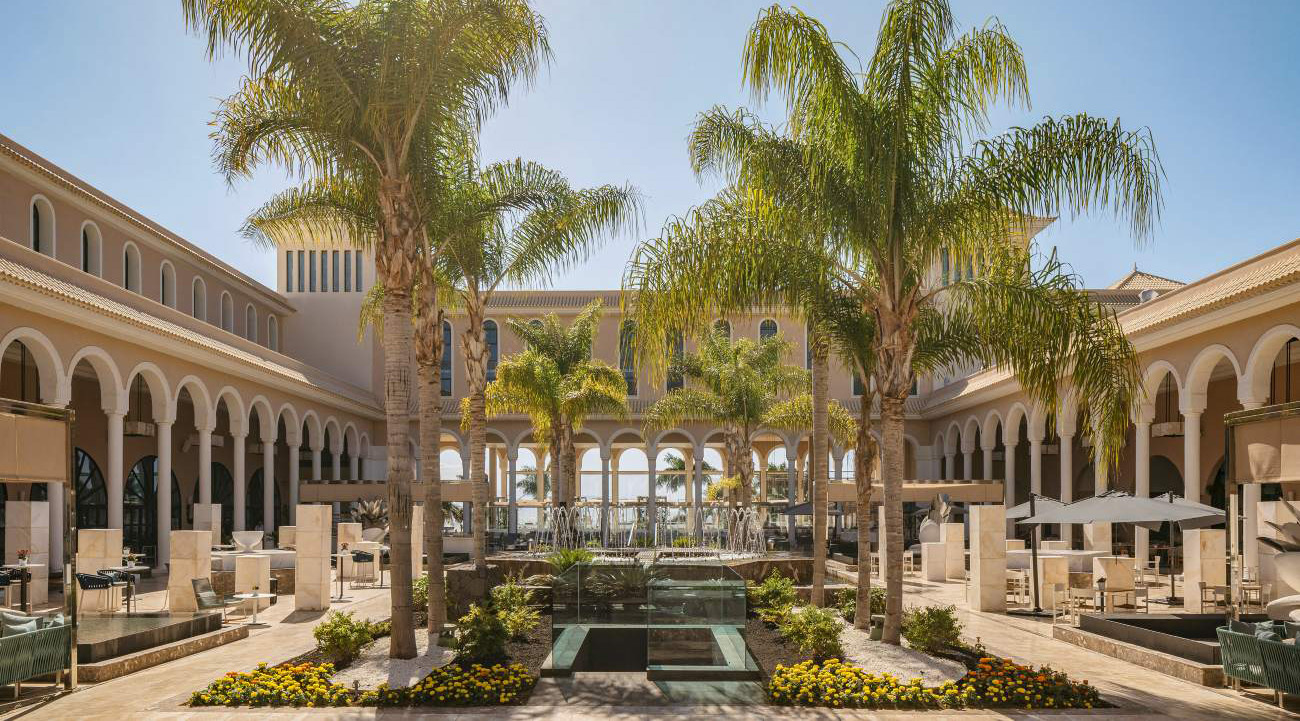 Review: A beachfront break at Gran Melia Palacio De Isora