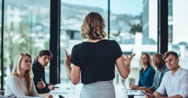 Women ‘remain underrepresented’ in leadership positions, study finds
