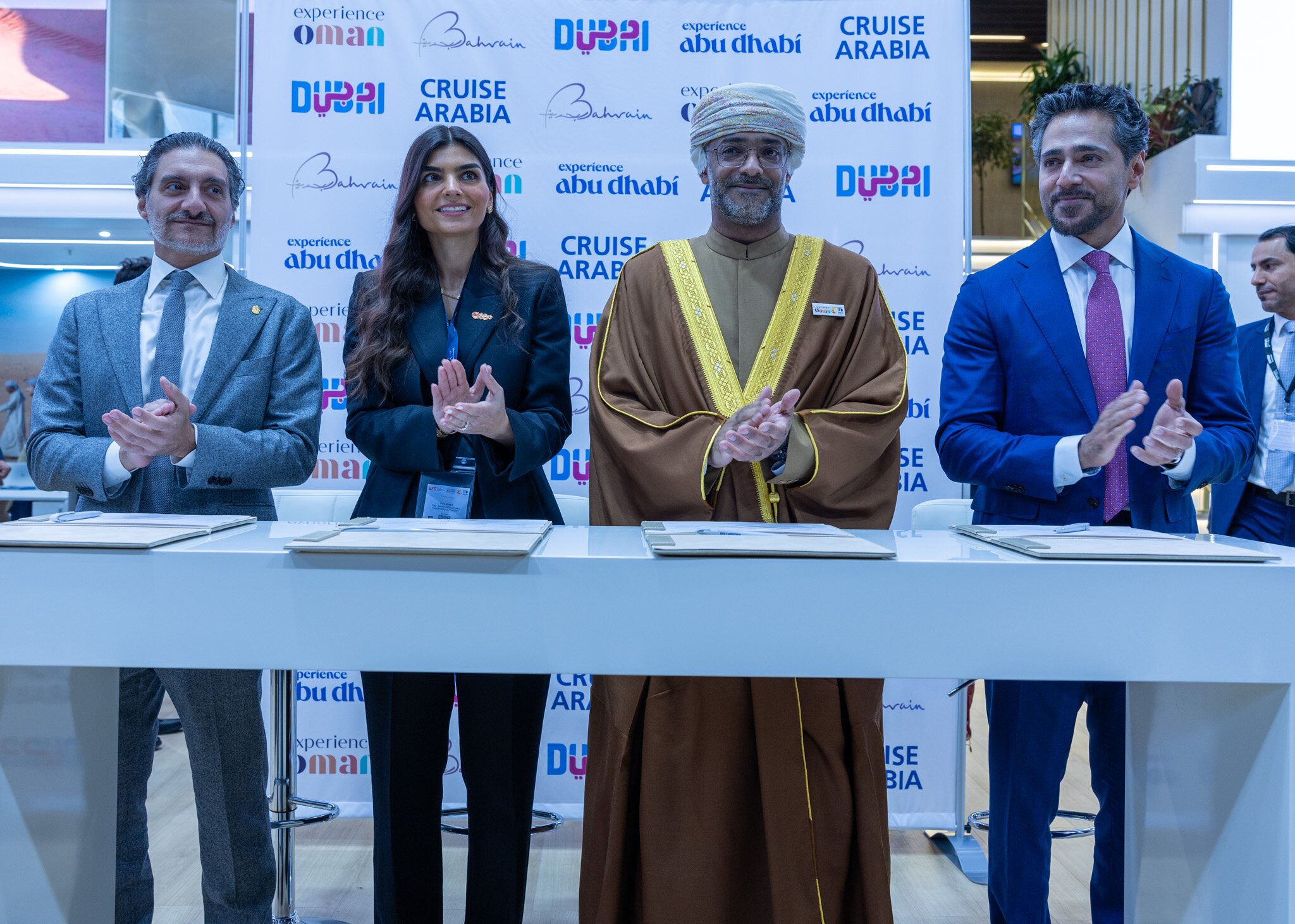  دبي وأبو ظبي والبحرين وعمان يشكلون تحالف كروز أرابيا