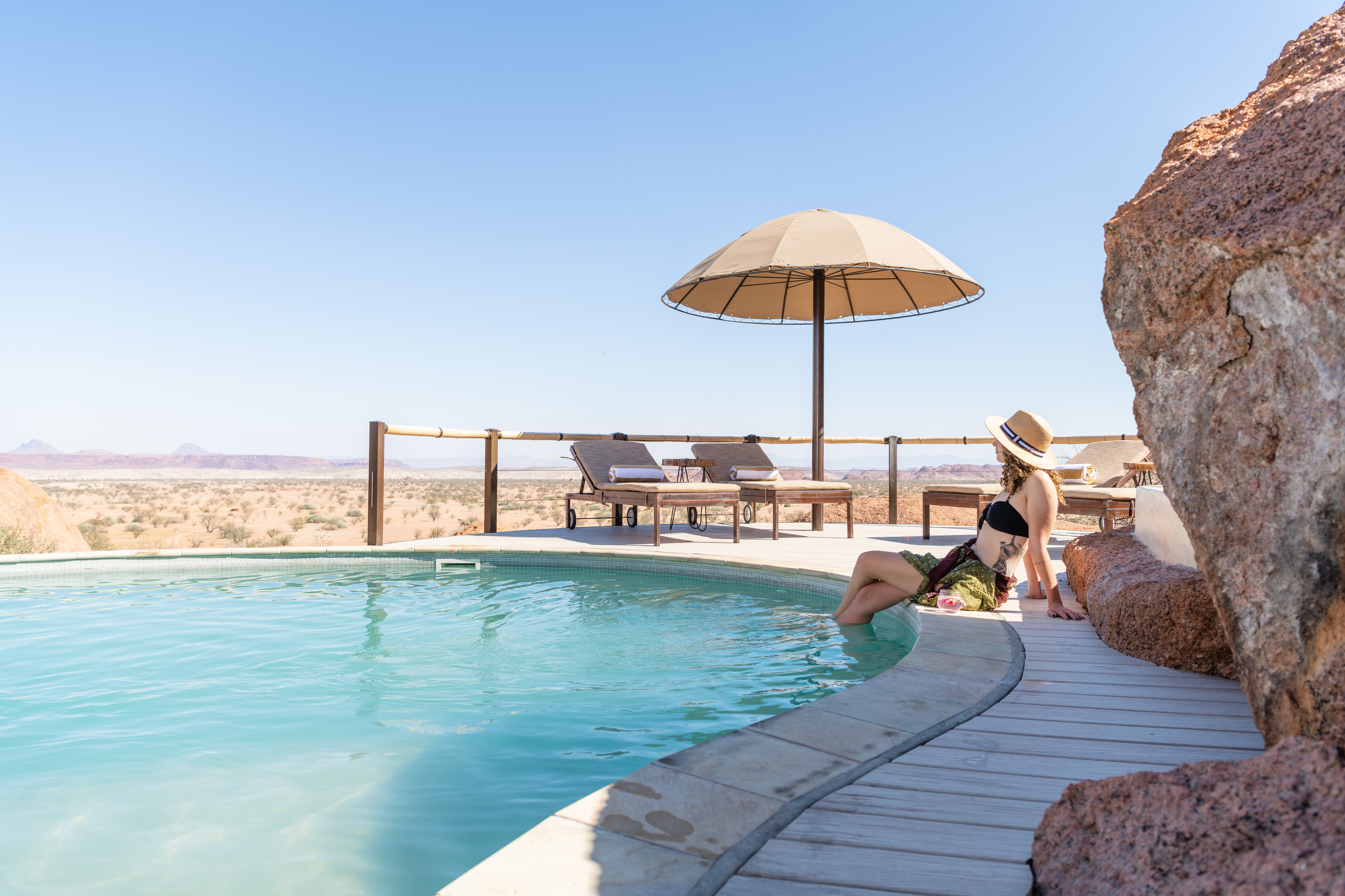 Onduli_Pool_RGB_v1-13.jpg Onduli_Pool_RGB_v1-13.jpg