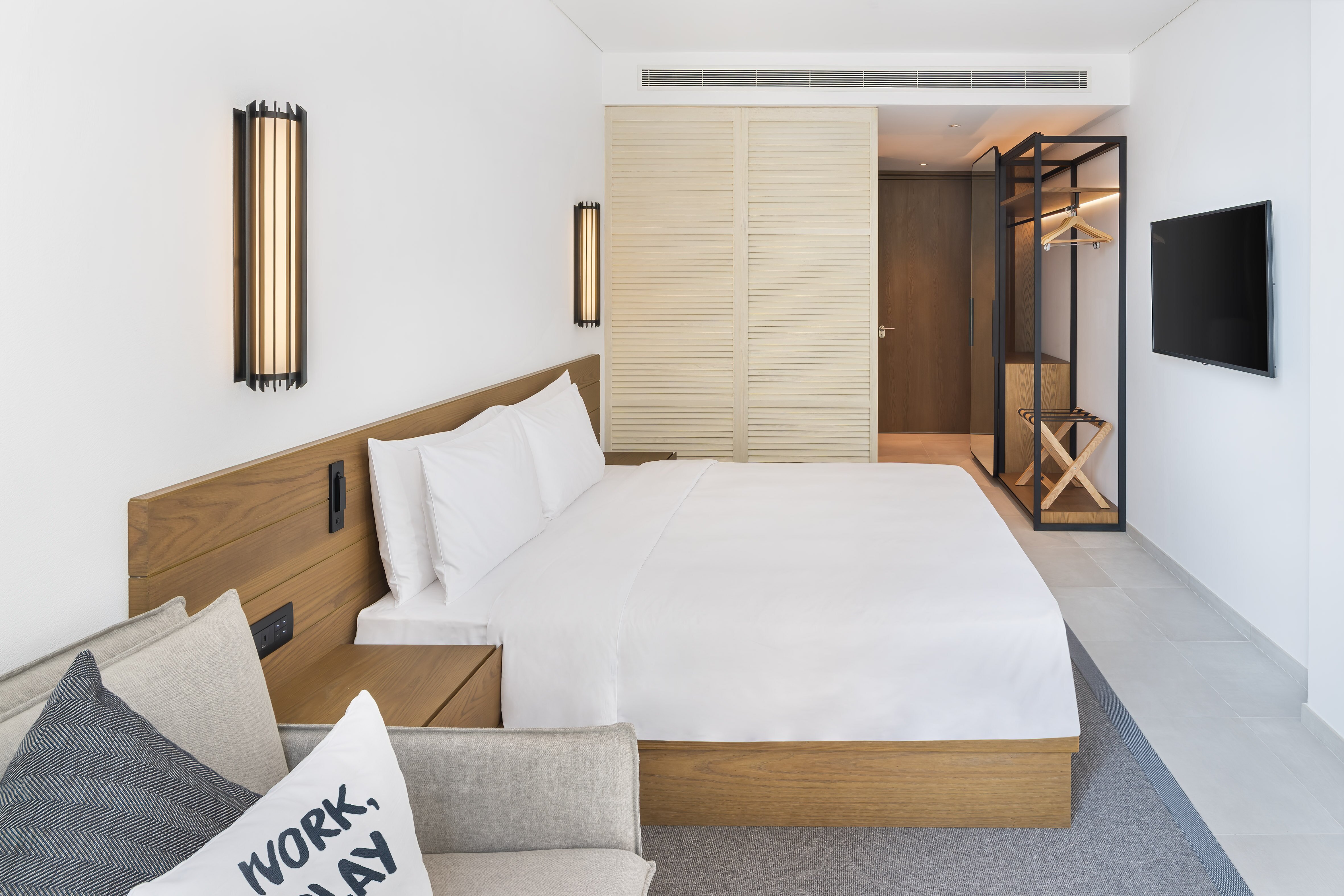 01.Superior Room Main Image.jpg 01.Superior Room Main Image.jpg