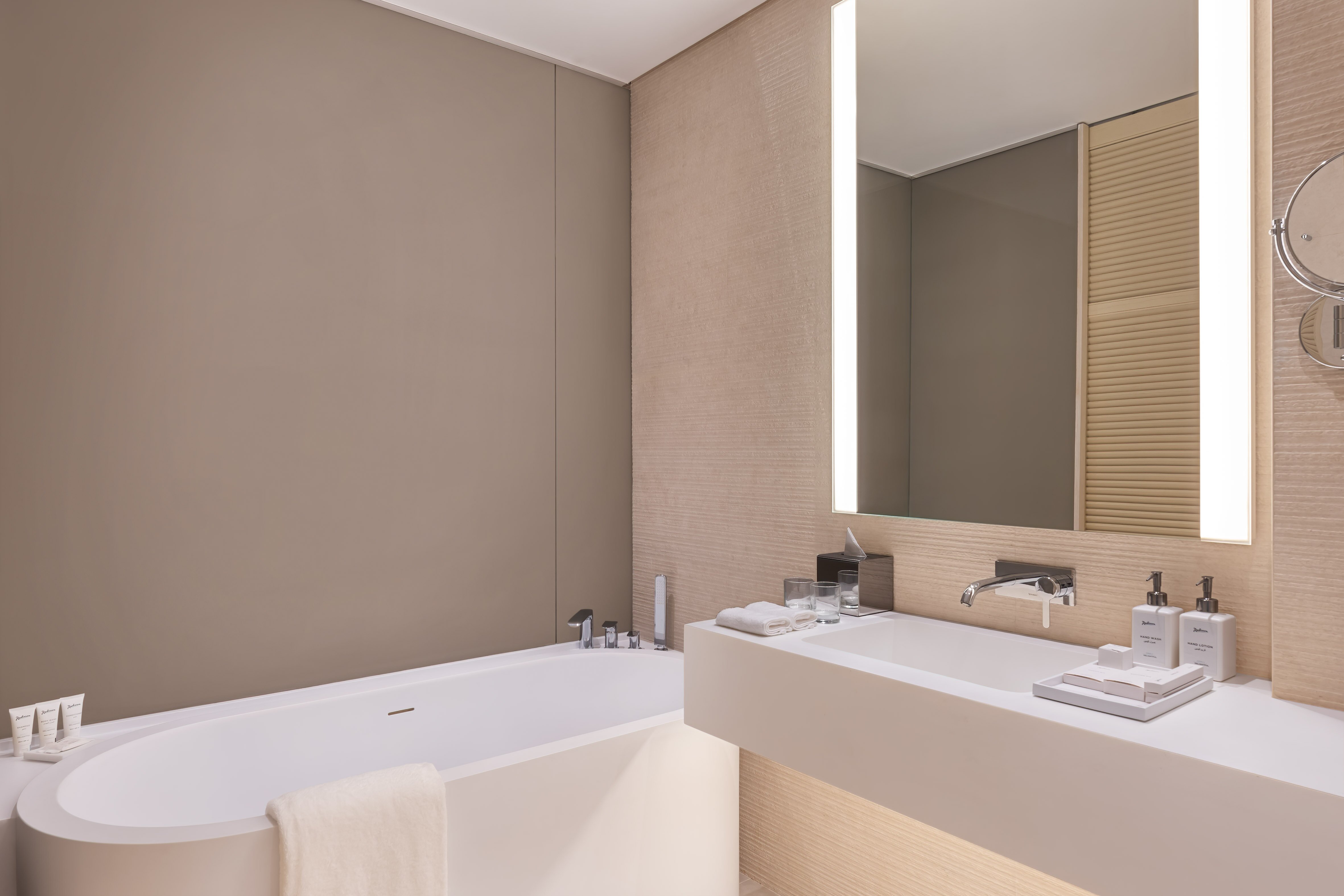 05.One Bedroom Suite.jpg 05.One Bedroom Suite.jpg