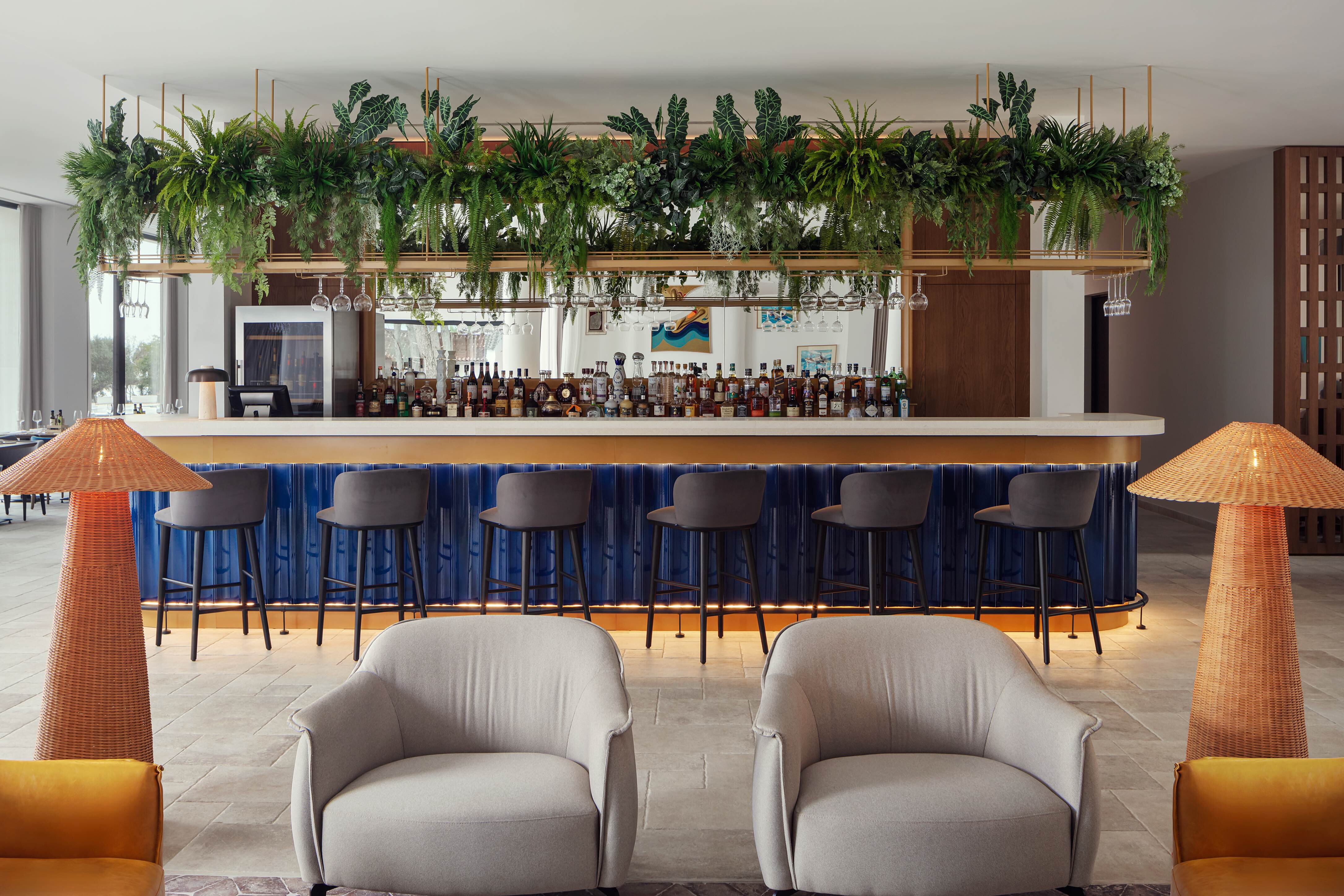 /16016.jpg /16016.jpg