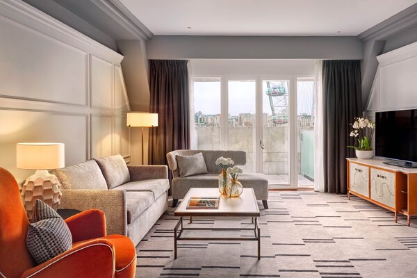 First Look: London Marriott Hotel County Hall, UK
