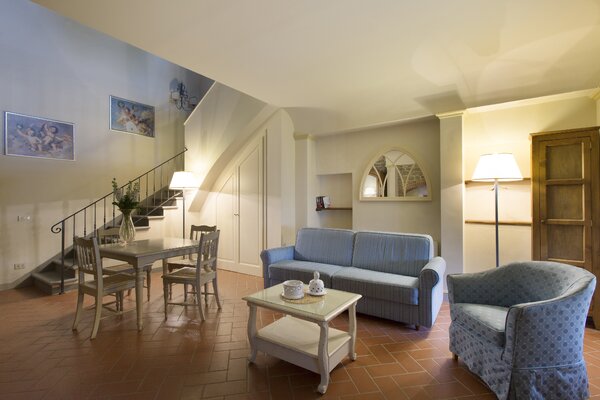 122cTenutaDiArtimino_MeliaCollection-Borgo_one_Bedroom_Lodge_living (1).jpg
