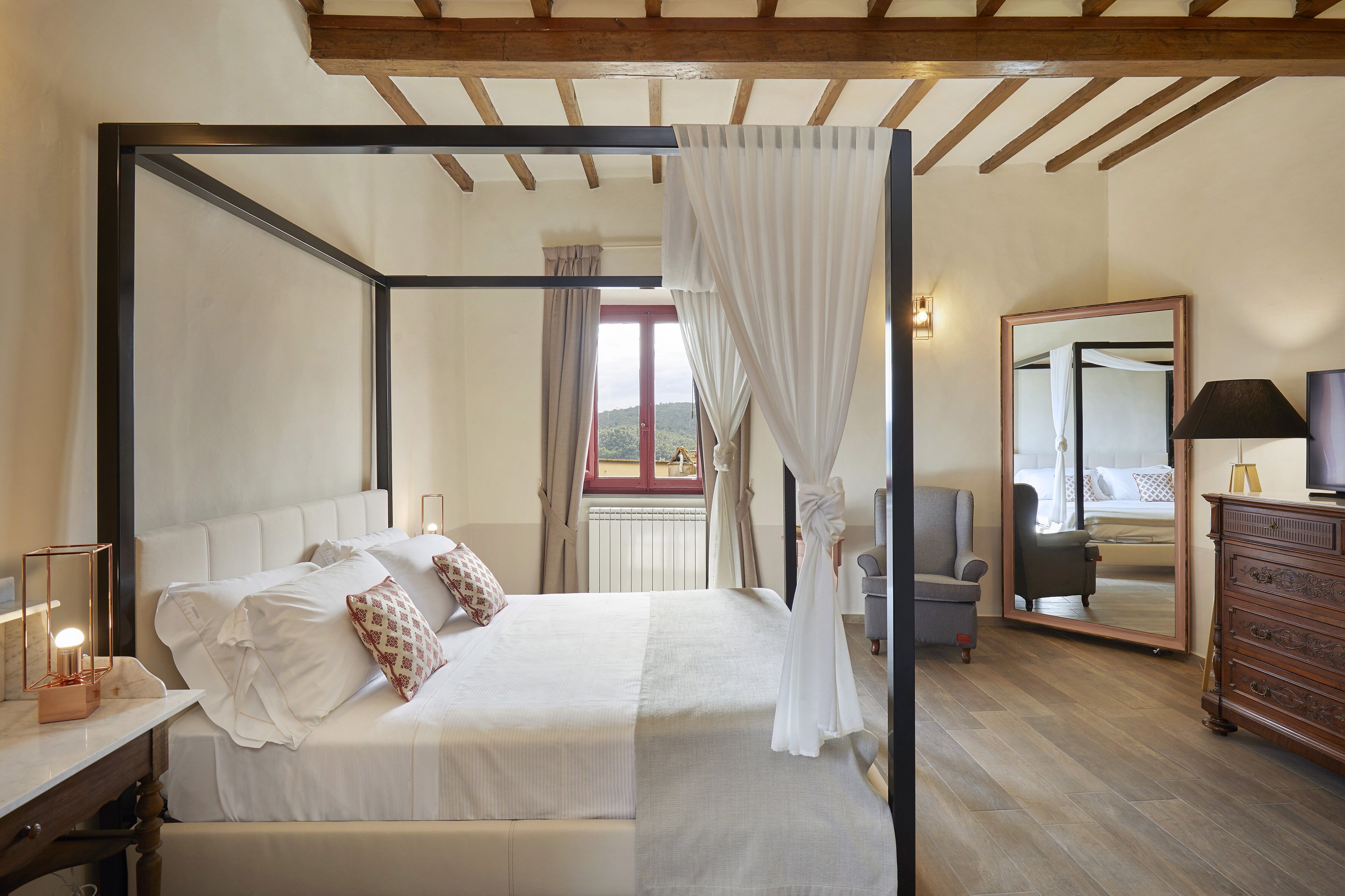 131bTenutaDiArtimino_MeliaCollection-Borgo_Two_Bedrooms_Ferdinando_Suite_bedroom (1).jpg 131bTenutaDiArtimino_MeliaCollection-Borgo_Two_Bedrooms_Ferdinando_Suite_bedroom (1).jpg
