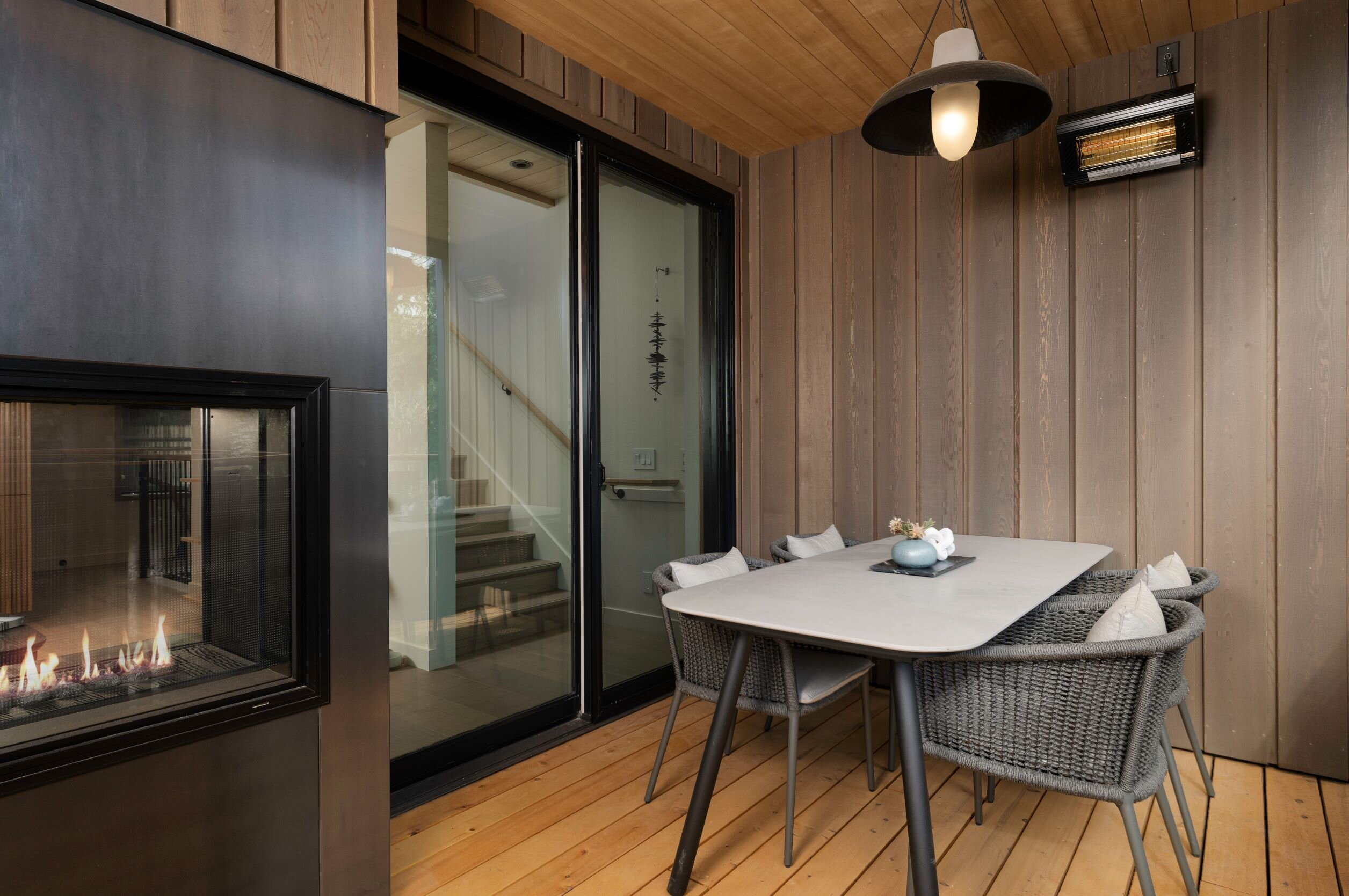 El Dorado Town House Outdoor Dining Area.jpg El Dorado Town House Outdoor Dining Area.jpg