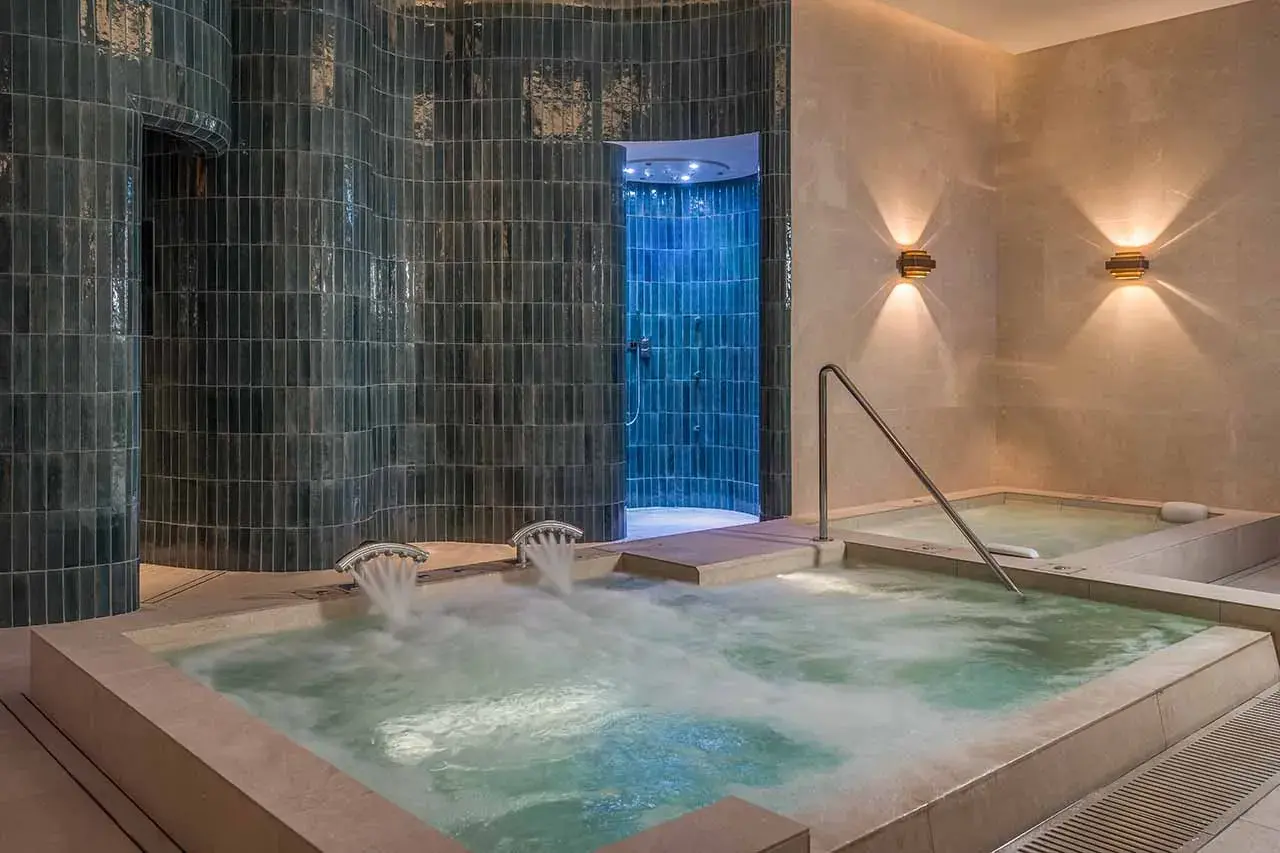 banyan tree spa 3