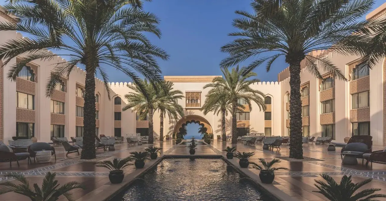 oman muscat shangri la al husn courtyard