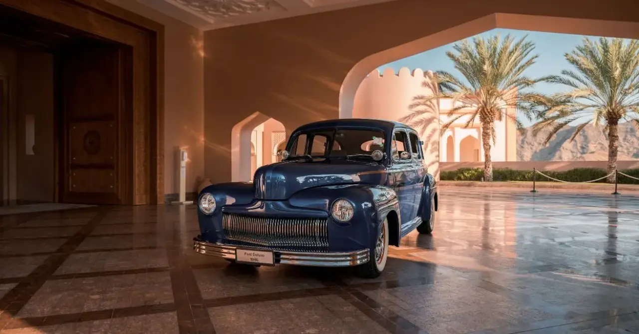 oman shangri la al husn muscat classic car
