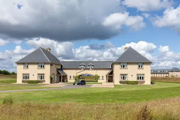 First Look: Fairmont St Andrews Manor Homes, Scotland
