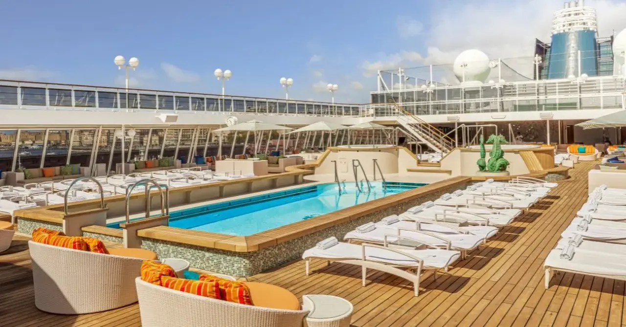 crystal serenity pool deck