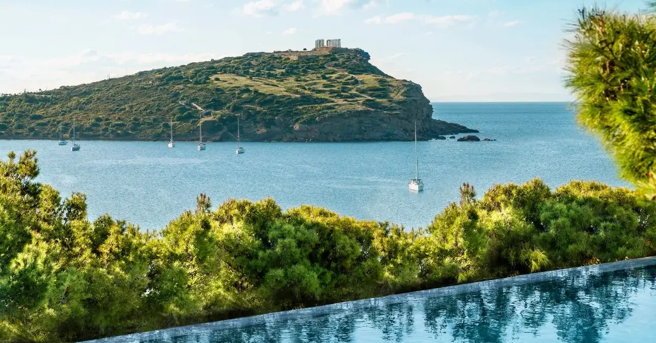 Cape Sounio resized