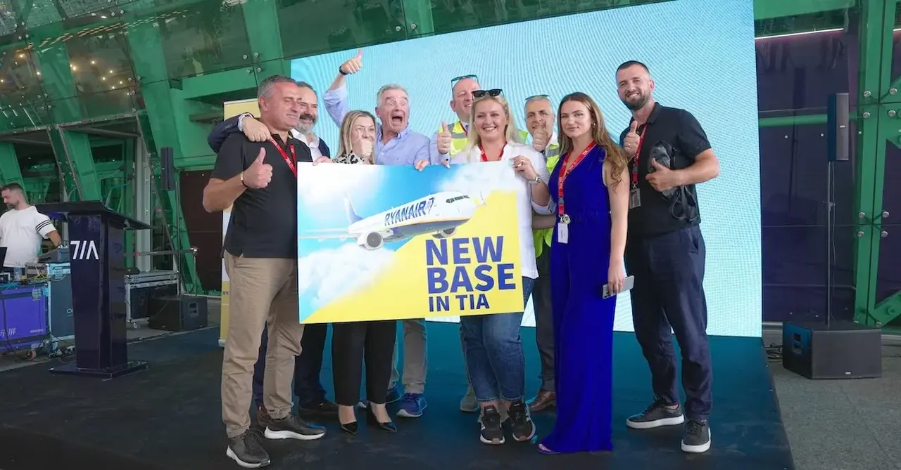 RyanairTiranaBaseAnnouncement