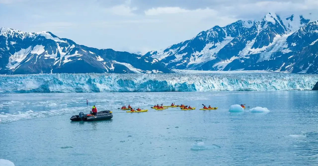 Seabourn Yakutat Bay Alaska USA Kayaking Hubbard Glacier resized