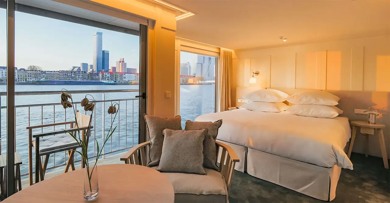 a ship Solara photoshoot 2025 Owners Suite RKW12810 edit apt