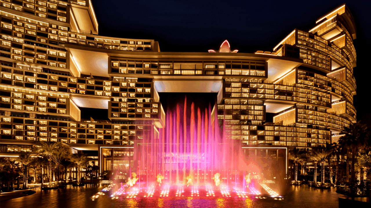 Hans Zimmer creates soundtrack for Atlantis The Royal fountain show