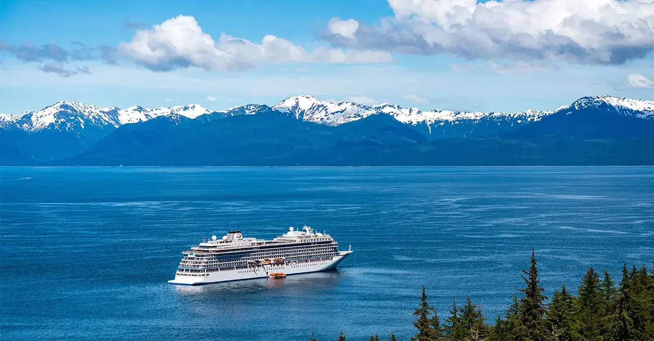 Viking: small ships, big world