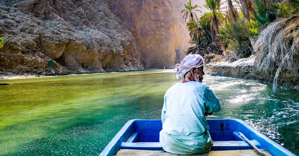 عُمان تطلق برنامج تدريب مجاني عبر الإنترنت لمحترفي السفر