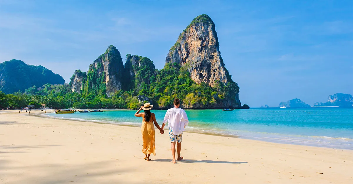Mix up city stays with island days on an Asia getaway