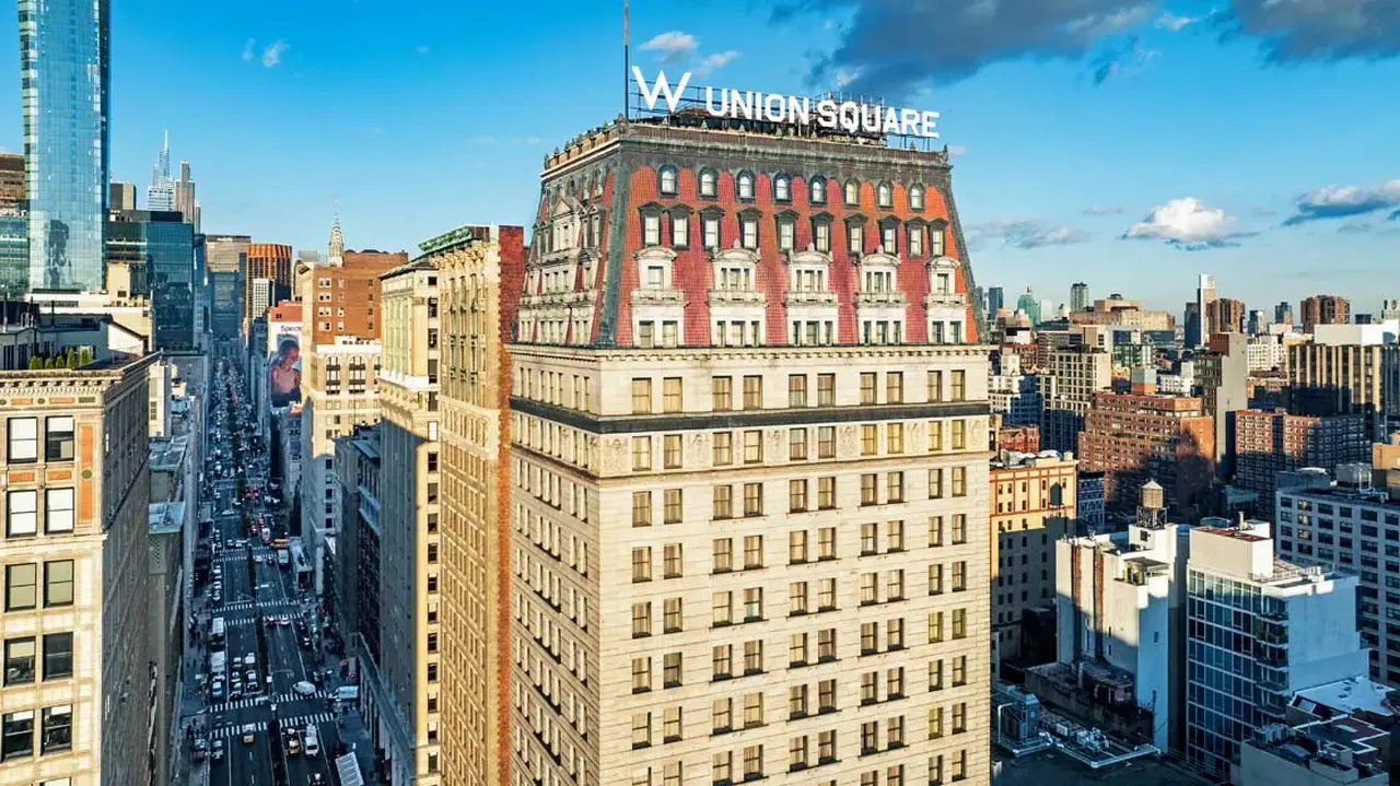 W New York Union Square