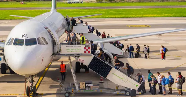 Global air travel costs ‘cut by 40% in nine years’ as ancillary revenues soar