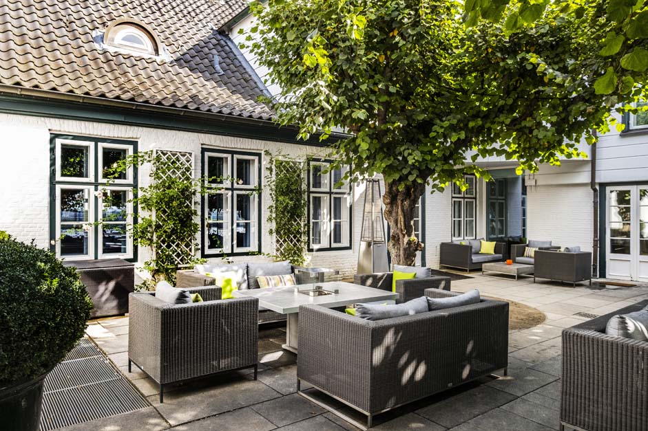 Louis C Jacob Hamburg Autograph Collection