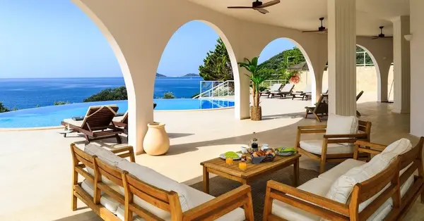 Simpson Travel tool uses AI for villa and boutique hotel searches