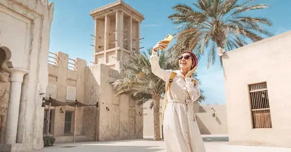 جولة طعام في دبي القديمة ضمن أفضل 25 تجربة سفر في العالم