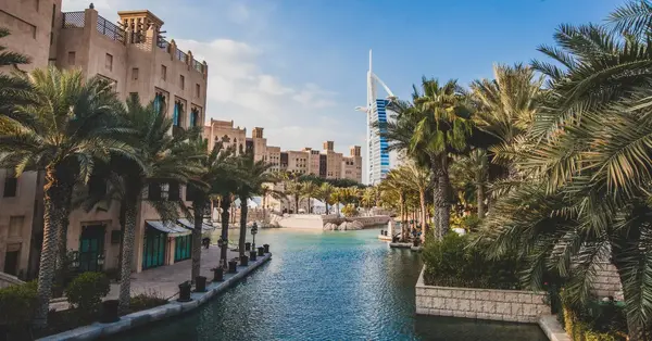 سياحة دبي تقدم حوافز للاستثمار الفندقي