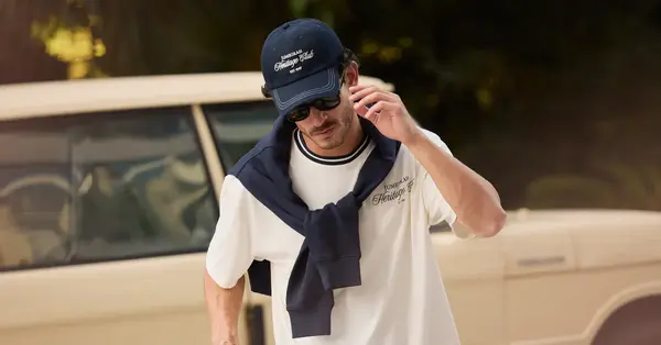 مجموعة فنادق جميرا تطلق مجموعة أزياء